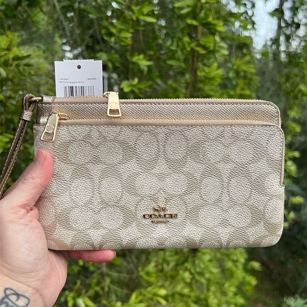 COACH Double Zip Wallet In Signature Canvas CW968 NWT - Picture 1 of 6